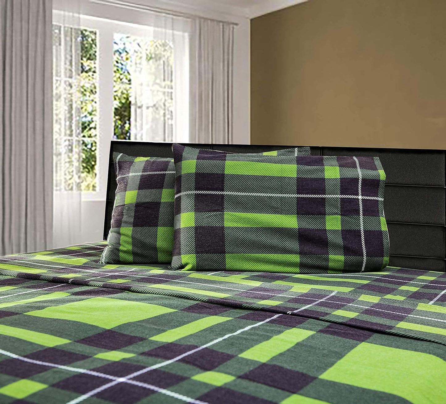 Friends at Home Turkish Cotton 180 GSM Heavyweight Flannel Winter Duvet Cover Set (Plaid, Green, Black, White,  Queen)